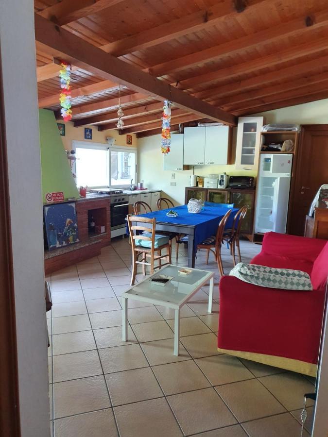 فيلا Casa Intera Indipendente Con Giardino Privato إمبيريا المظهر الخارجي الصورة
